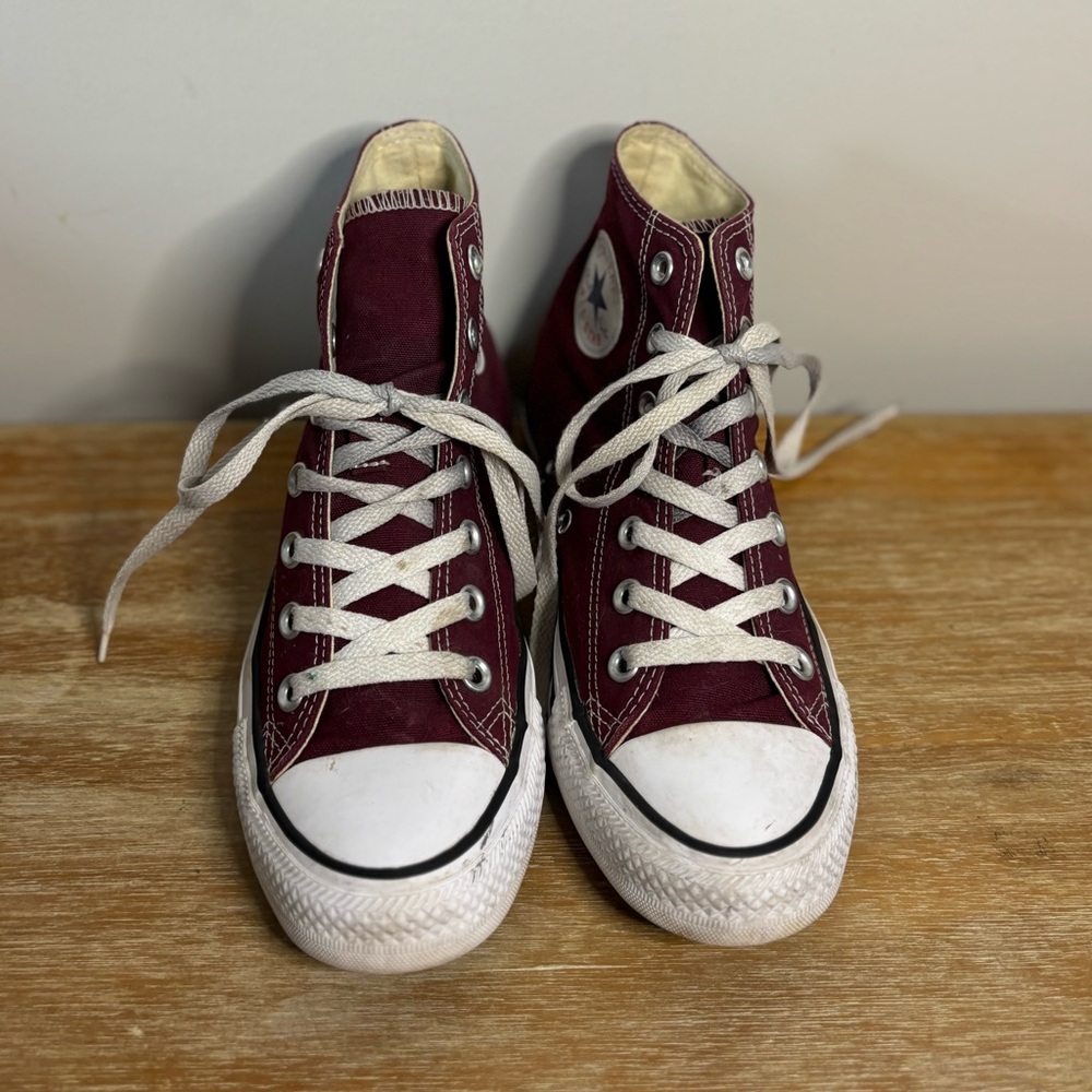 Converse “Chuck” Taylor All Star High Tops. Unisex Men’s 6 Womens 8 Burgandy - Picture 2 of 8